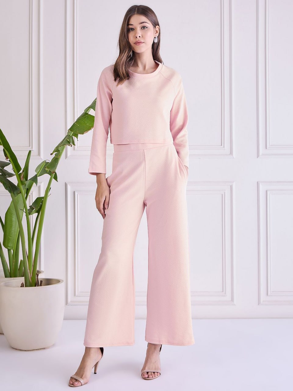 Women's Peach Two-Piece Lounge Set - Long Sleeve Crop Top & Wide-Leg Pants